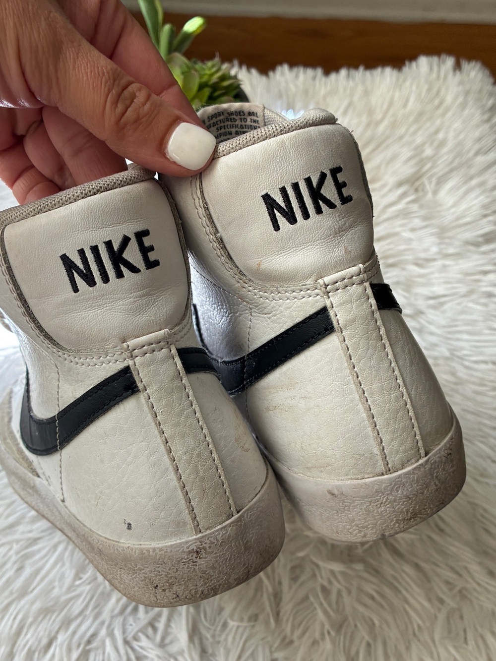 Nike Blazer Mid 77 Sneakers 🤍 - Picture 3 of 9